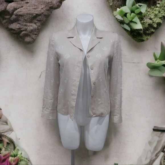 Kasper Linen Women's Blazer Size 12P Embroidered Beige Designer Jacket Lined - Picture 1 of 11